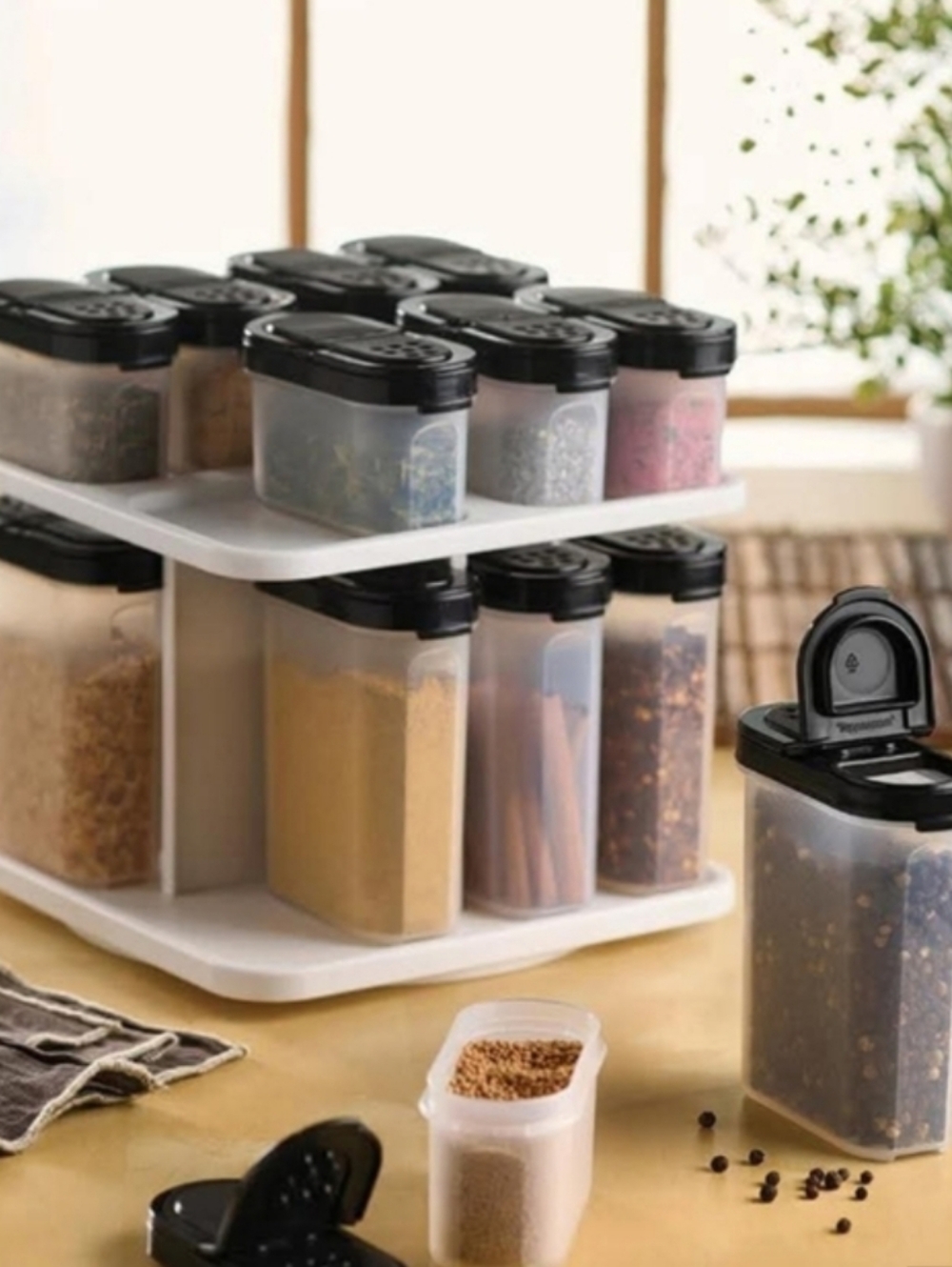 🆕Tupperware®️ Spice Carousel - Picture 7 of 10